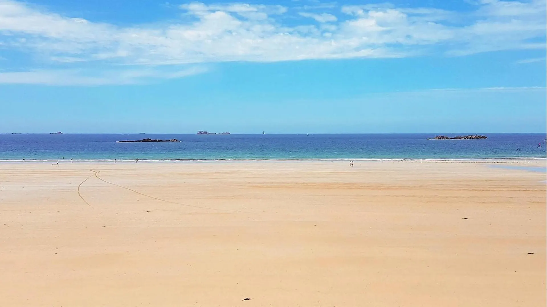 Beautiful Apartment In Saint-Malo With Wifi